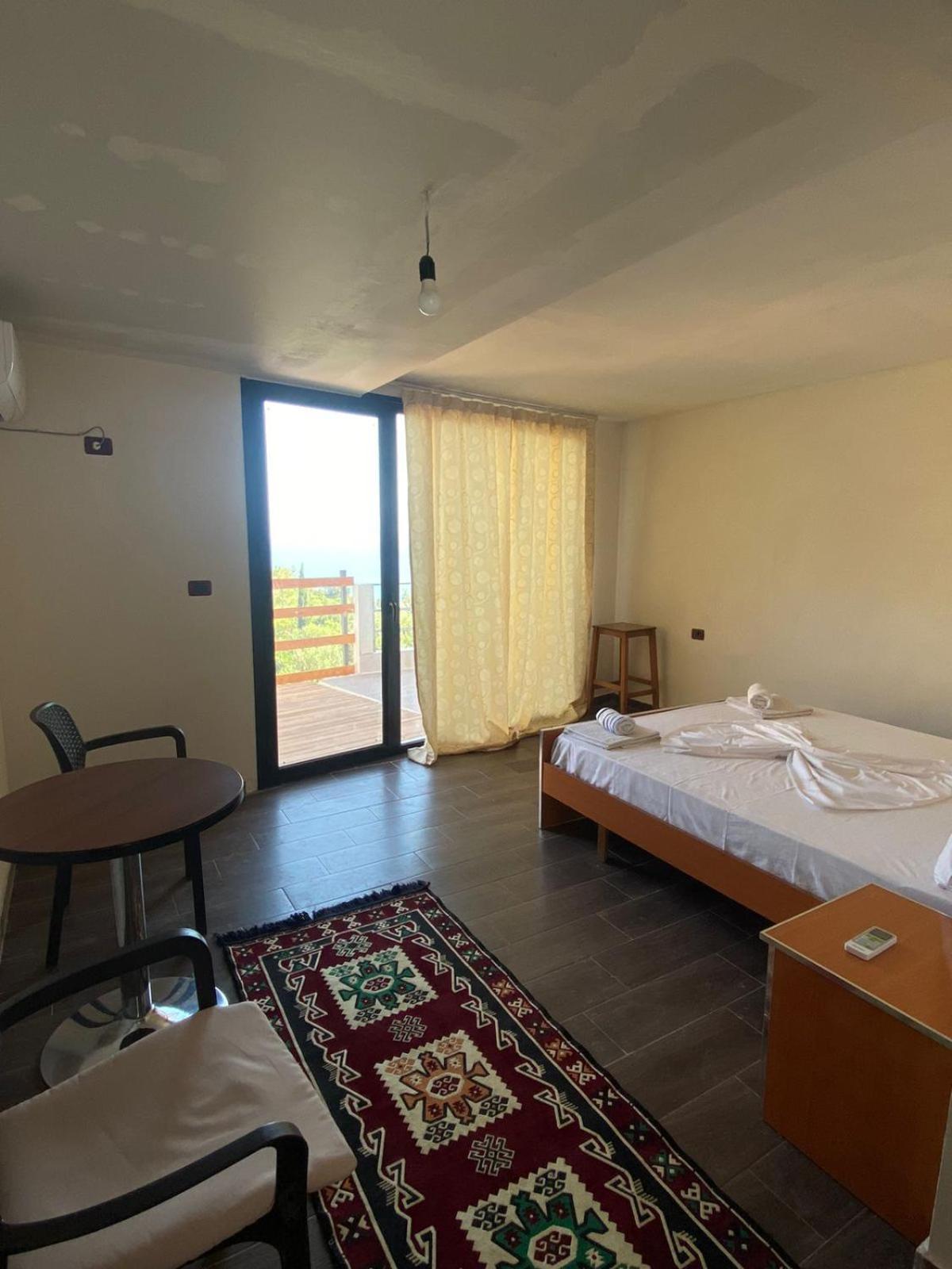 Vila Zaho Dhermi Exterior photo